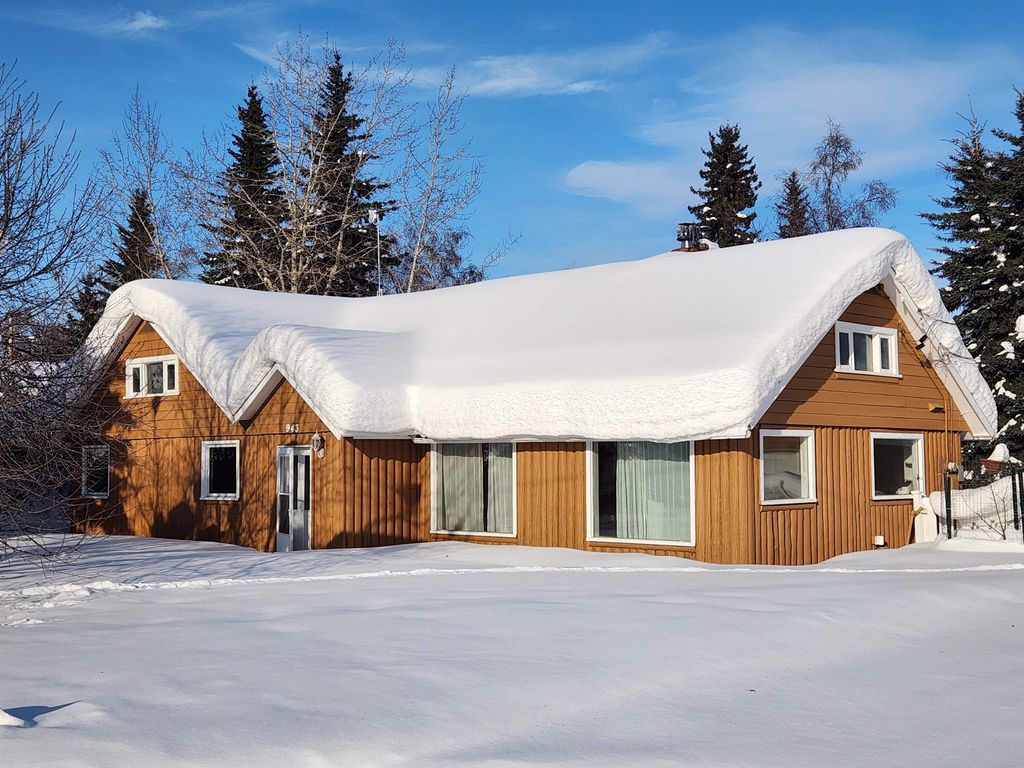 943 GILMORE STREET, Fairbanks, AK 99701