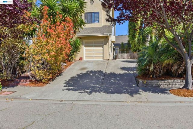 1714 Chestnut Street, Oakland, CA 94607