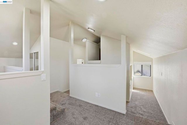 1714 Chestnut Street, Oakland, CA 94607