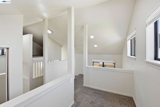 1714 Chestnut Street, Oakland, CA 94607