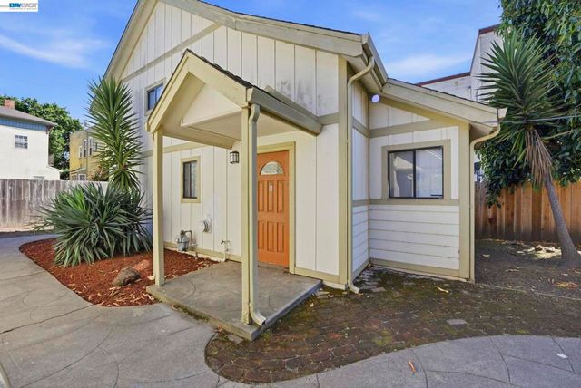 1714 Chestnut Street, Oakland, CA 94607
