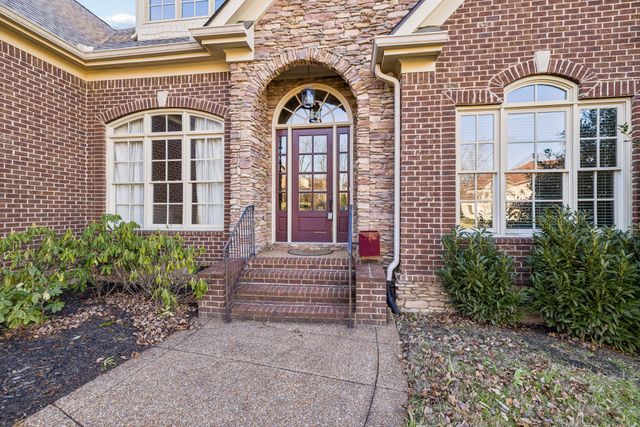 9731 Amethyst Ln, Brentwood, TN 37027