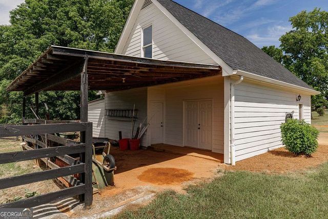 1051 Greenfield Lane, Watkinsville, GA 30677