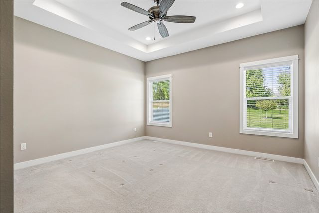 3520 Royal Drive SW, Cedar Rapids, IA 52404
