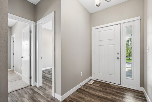 3520 Royal Drive SW, Cedar Rapids, IA 52404