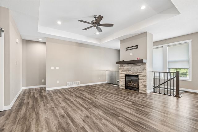 3520 Royal Drive SW, Cedar Rapids, IA 52404