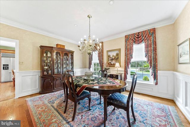7 BOLINGBROKE RD, West Chester, PA 19382