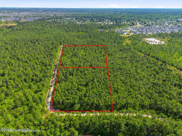 221 Plantation Road, Wilmington, NC 28411