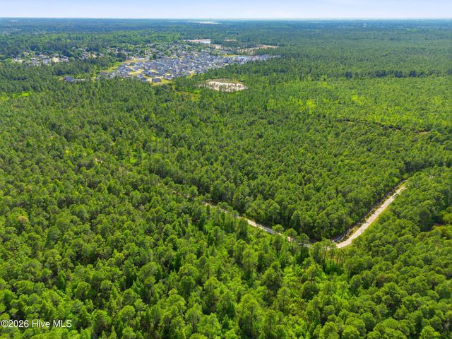 221 Plantation Road, Wilmington, NC 28411