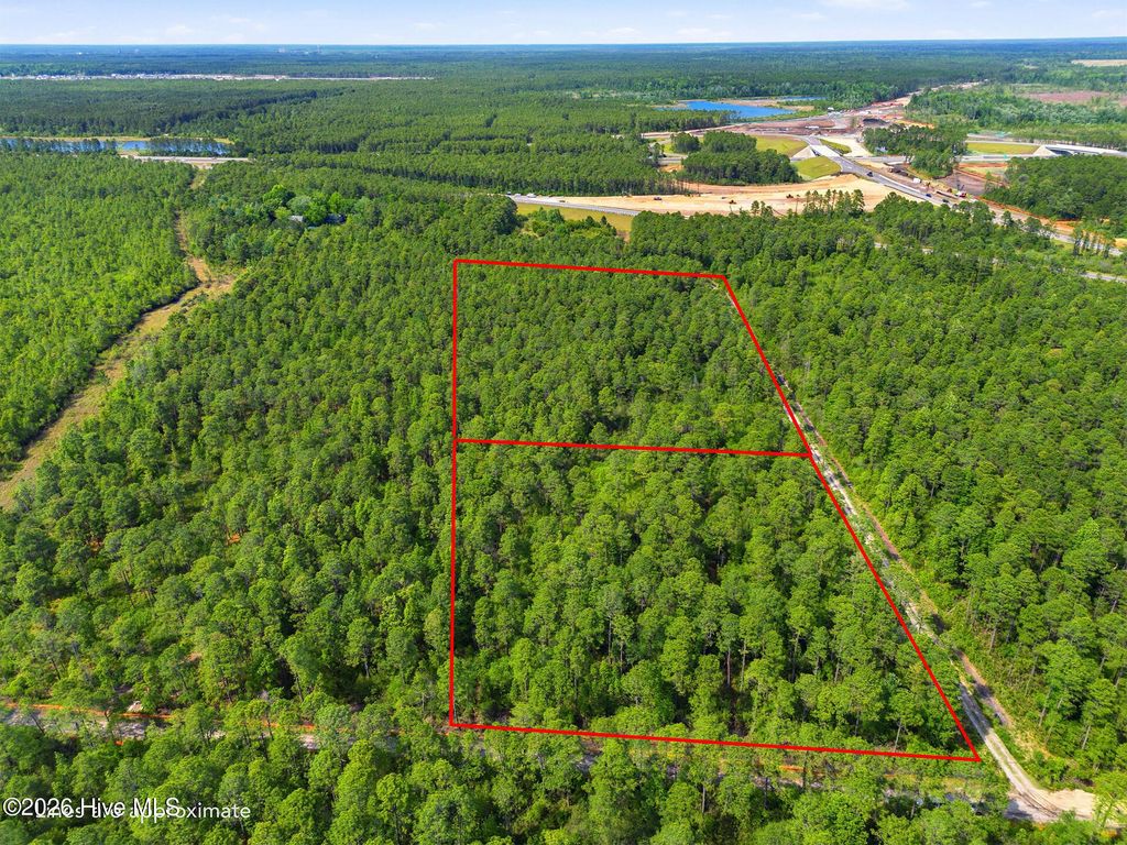 221 Plantation Road, Wilmington, NC 28411