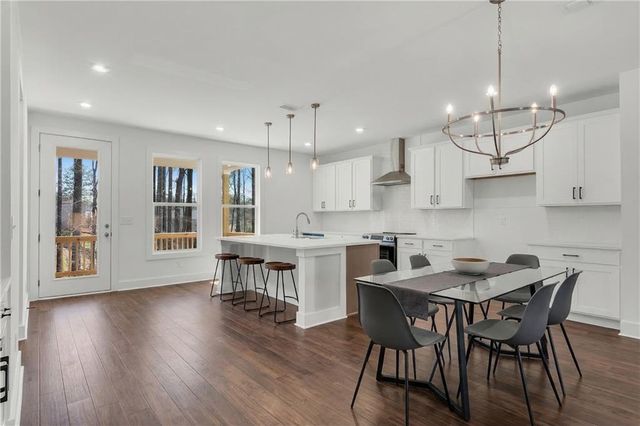 2735 Hallwood Lane, Suwanee, GA 30024