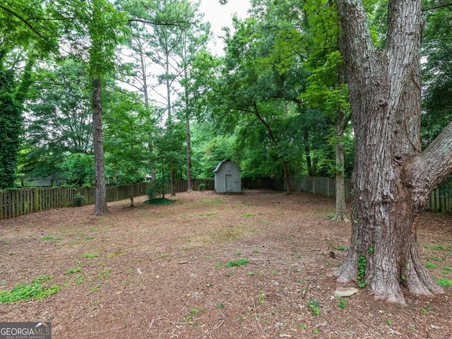 1110 Grimes Bridge Road, Roswell, GA 30075