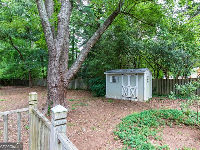 1110 Grimes Bridge Road, Roswell, GA 30075