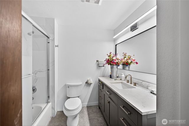 596 Forrest Way, Camano Island, WA 98282