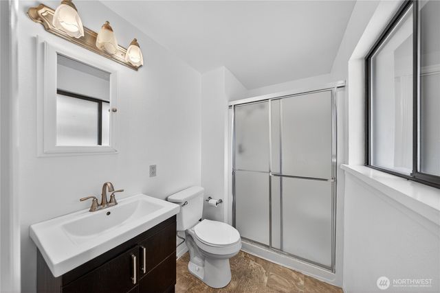 596 Forrest Way, Camano Island, WA 98282