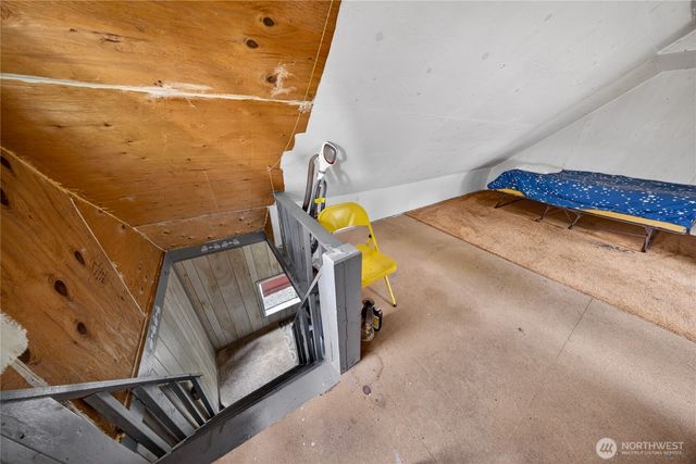 596 Forrest Way, Camano Island, WA 98282