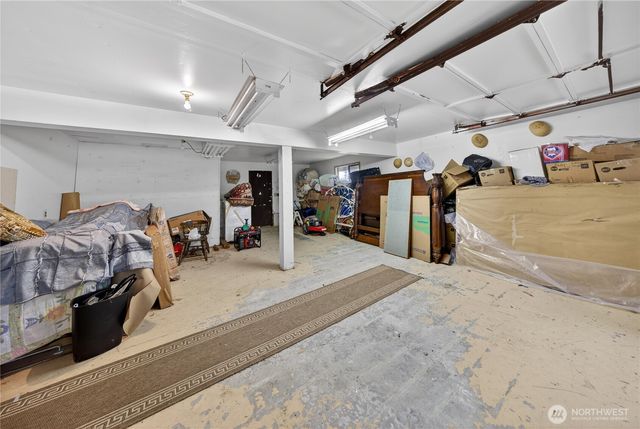 596 Forrest Way, Camano Island, WA 98282