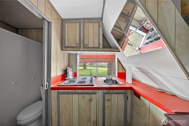 596 Forrest Way, Camano Island, WA 98282