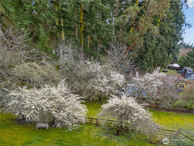 596 Forrest Way, Camano Island, WA 98282