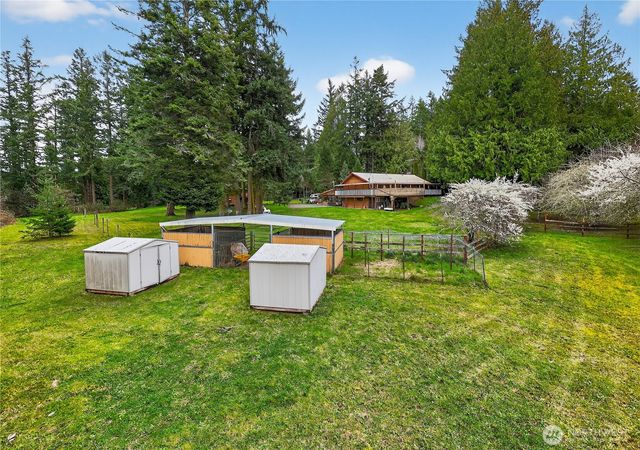 596 Forrest Way, Camano Island, WA 98282
