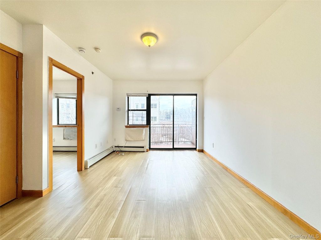 8505A 57th Avenue Unit 3F, Elmhurst, NY 11373