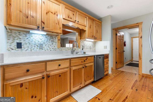 67 Ballard Lane, Ellijay, GA 30536