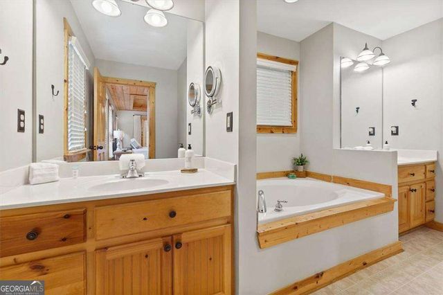 67 Ballard Lane, Ellijay, GA 30536