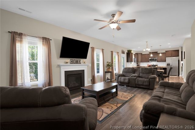 3775 Glencourse Way, Fayetteville, NC 28311