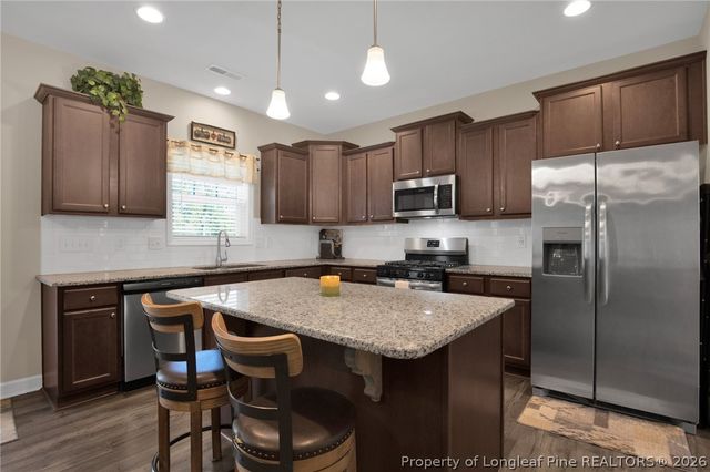 3775 Glencourse Way, Fayetteville, NC 28311