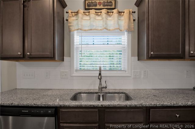 3775 Glencourse Way, Fayetteville, NC 28311