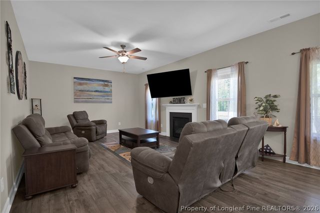 3775 Glencourse Way, Fayetteville, NC 28311