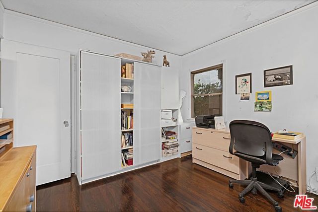 2138 Holmby Avenue, Los Angeles, CA 90025