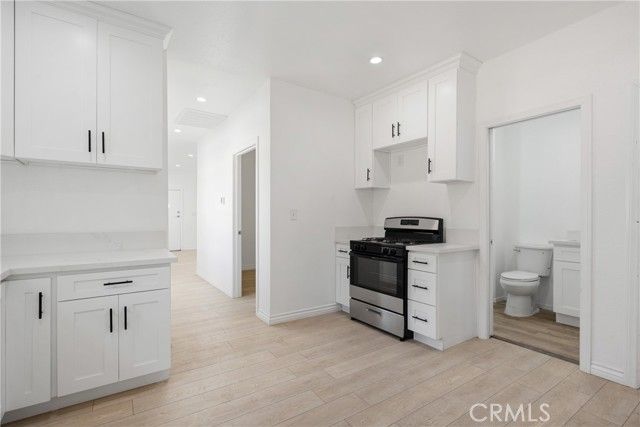 3929 Brighton, Los Angeles, CA 90062