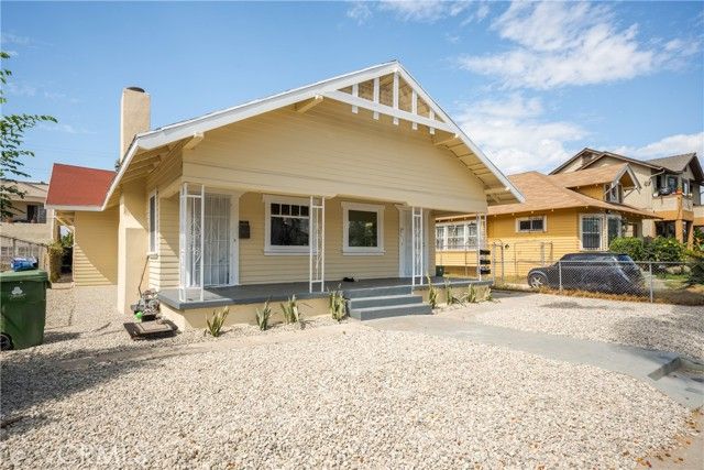 3929 Brighton, Los Angeles, CA 90062