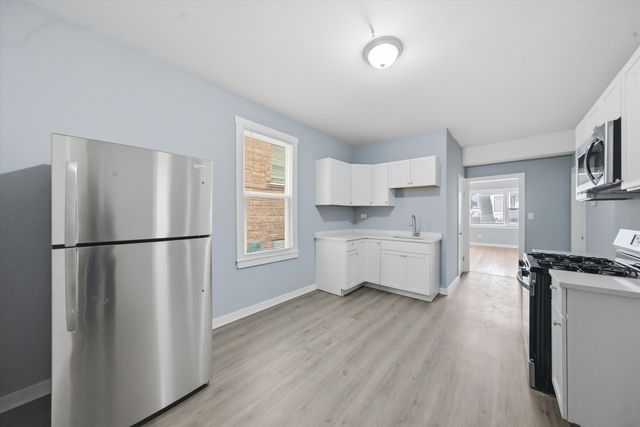 2211 N Lorel Avenue, Chicago, IL 60639