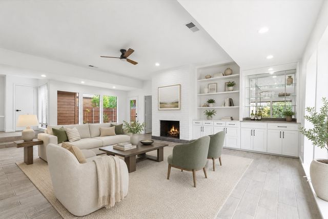 17003 Davenport Road, Dallas, TX 75248