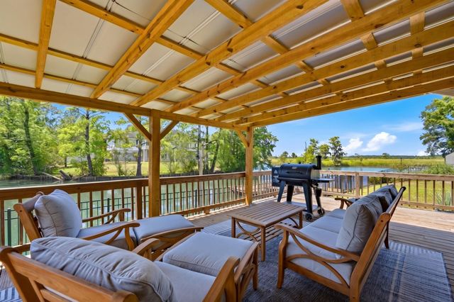 181 Live Oak Ln., Georgetown, SC 29440