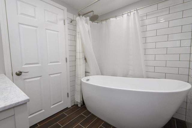 17460 Burnet STREET, Brookfield, WI 53045