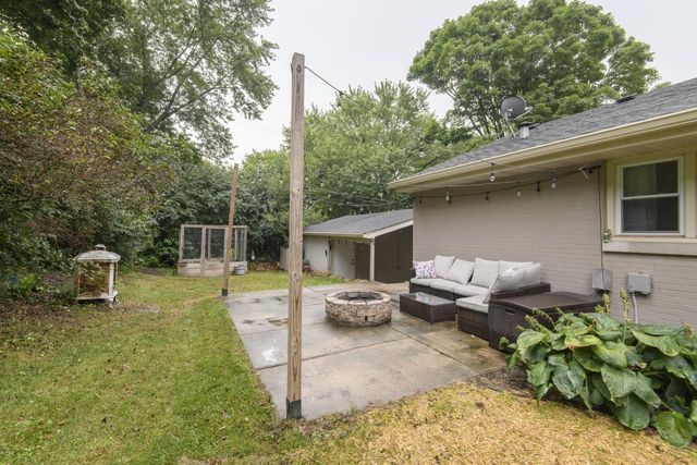 17460 Burnet STREET, Brookfield, WI 53045