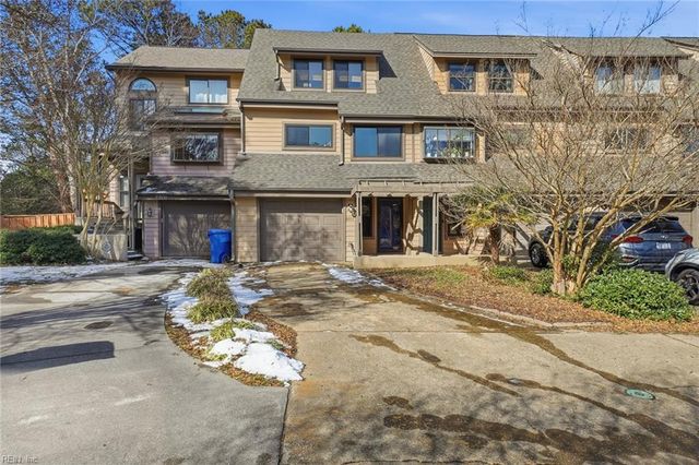 2203 Hermit Thrush LN, Virginia Beach, VA 23455