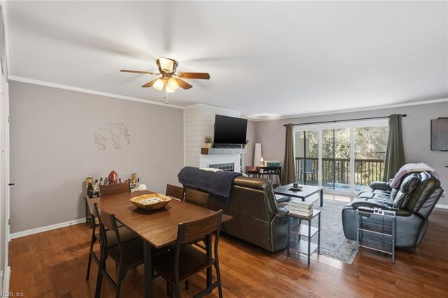 2203 Hermit Thrush LN, Virginia Beach, VA 23455