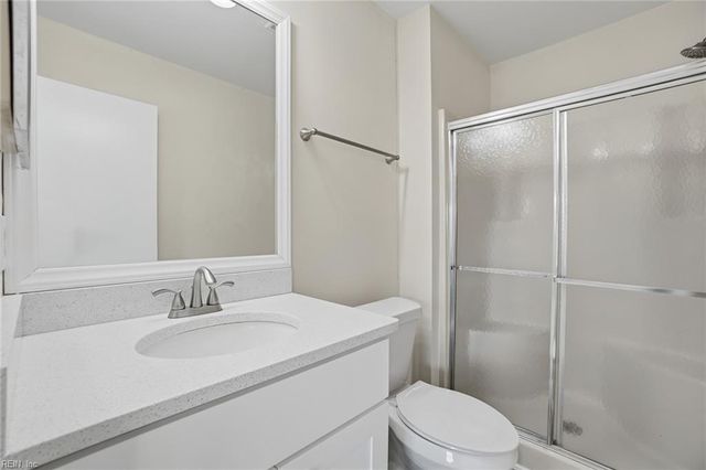 2203 Hermit Thrush LN, Virginia Beach, VA 23455