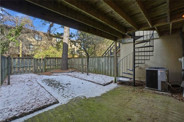 2203 Hermit Thrush LN, Virginia Beach, VA 23455