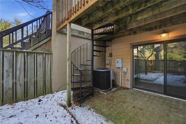 2203 Hermit Thrush LN, Virginia Beach, VA 23455