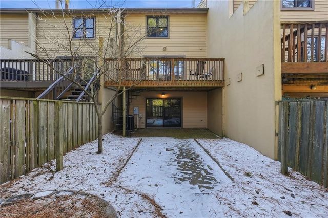 2203 Hermit Thrush LN, Virginia Beach, VA 23455