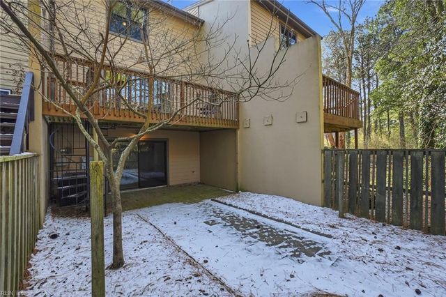 2203 Hermit Thrush LN, Virginia Beach, VA 23455