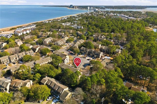 2203 Hermit Thrush LN, Virginia Beach, VA 23455