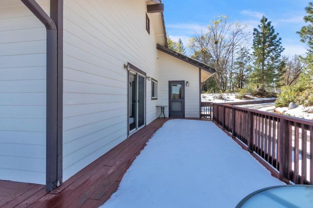 19665 Eagle Ridge Rd, Foresthill, CA 95631