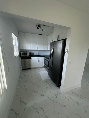 165 BRIGHTON D 165, Boca Raton, FL 33434