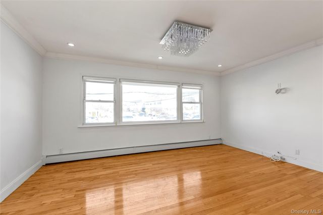 15040 16th Road, Whitestone, NY 11357